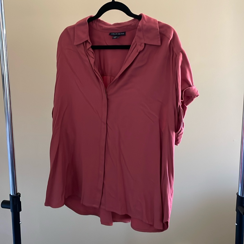 A Pea In The Pod Button Down Top